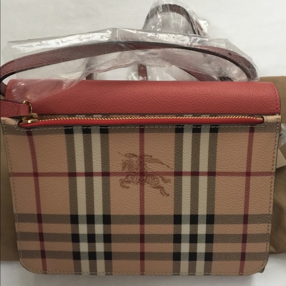 ❌SOLD❌NWT Burberry Haymarket Small Bag - Picture 8 of 8